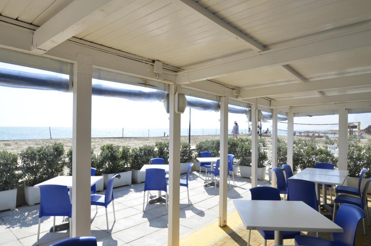 African Beach Hotel-Residence Manfredonia Exteriör bild